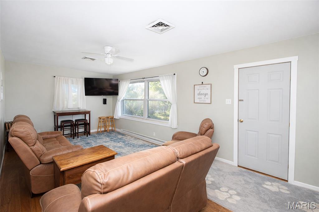 404 Colby Street Bourbon, MO 65441 - Photo 6 of 29