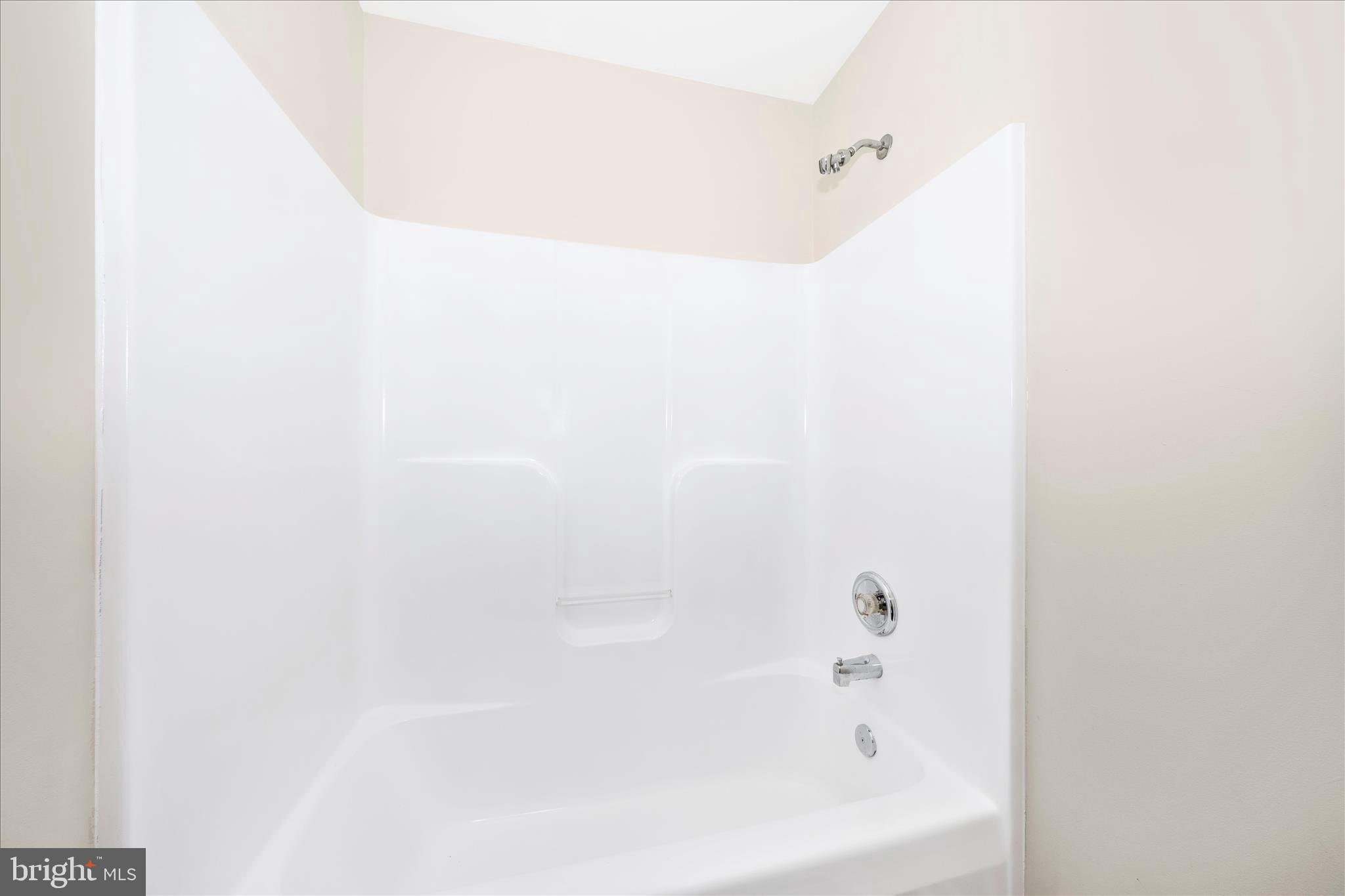 105 Sentry Ridge Smithsburg, MD 21783 - Photo 31 of 62 Hall Bathroom
