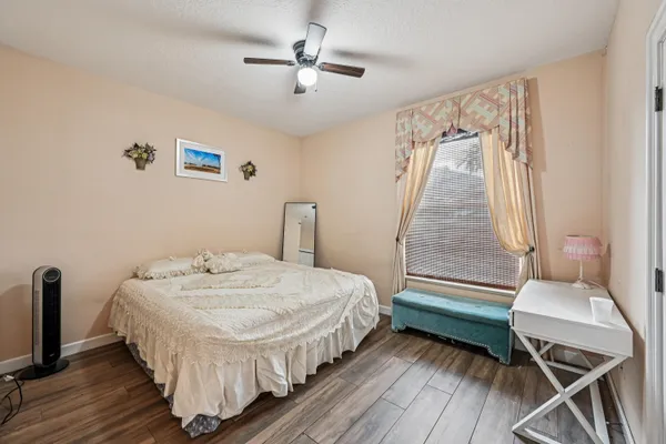 $3,700 | 3044 Southwest Savona Boulevard, Port St. Lucie, FL 34953