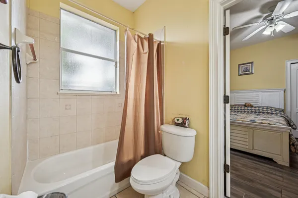 $3,700 | 3044 Southwest Savona Boulevard, Port St. Lucie, FL 34953