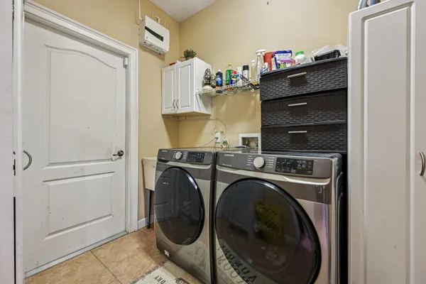 $3,700 | 3044 Southwest Savona Boulevard, Port St. Lucie, FL 34953