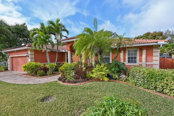 $3,700 | 3044 Southwest Savona Boulevard, Port St. Lucie, FL 34953