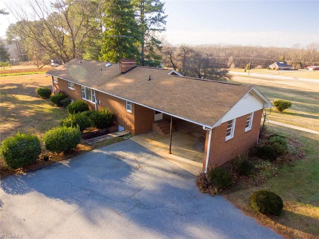 7136 Strawberry Road Summerfield, NC 27358 - Photo 22 of 25 Gallery Image 22
