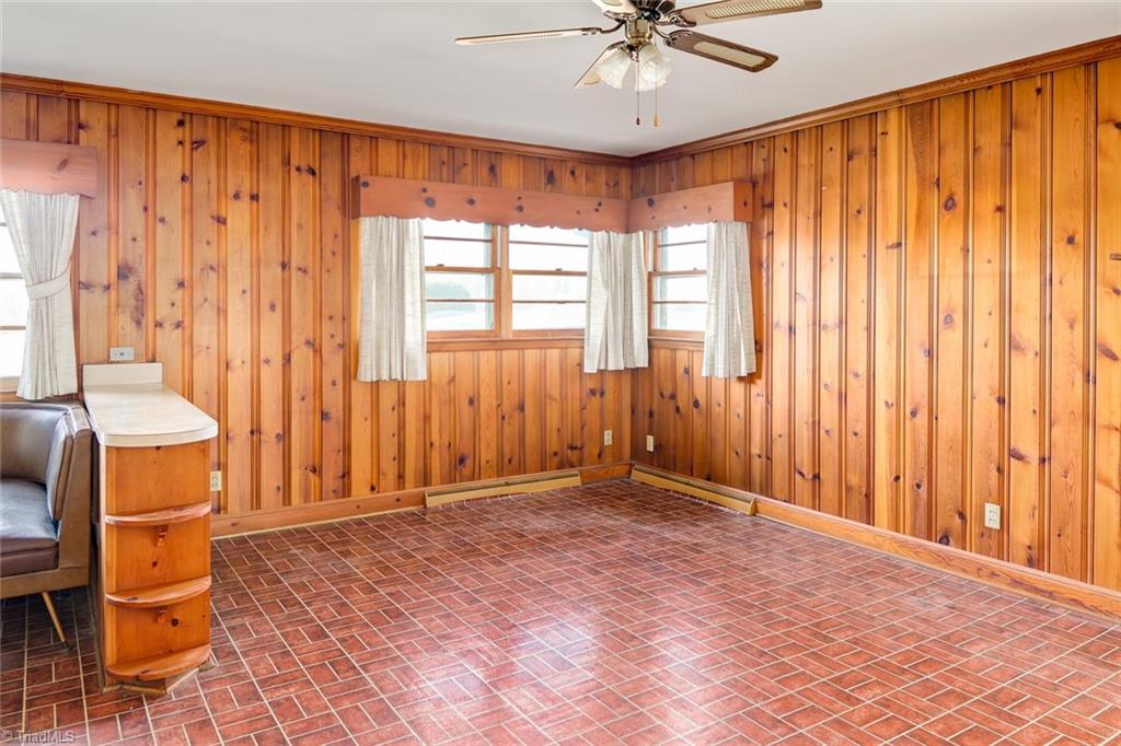 7136 Strawberry Road Summerfield, NC 27358 - Photo 5 of 25 Gallery Image 5