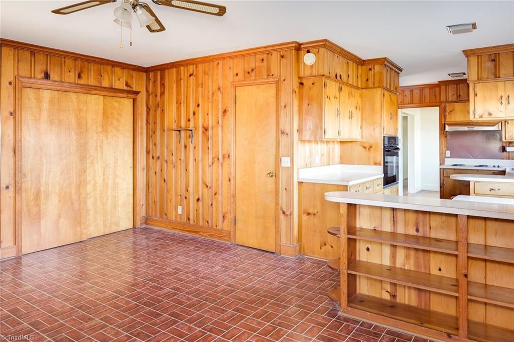 7136 Strawberry Road Summerfield, NC 27358 - Photo 6 of 25 Gallery Image 6