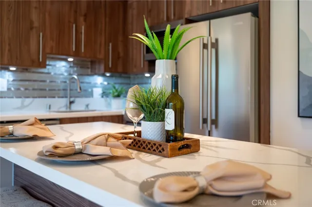 $749,000 | 100 Scholz Plaza, Unit 205, Newport Beach, CA 92663