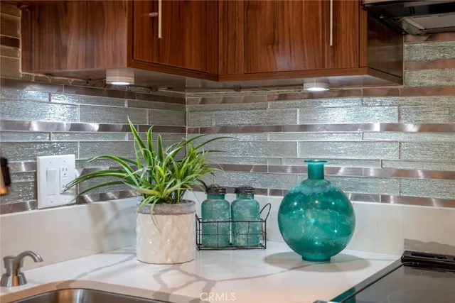 $749,000 | 100 Scholz Plaza, Unit 205, Newport Beach, CA 92663