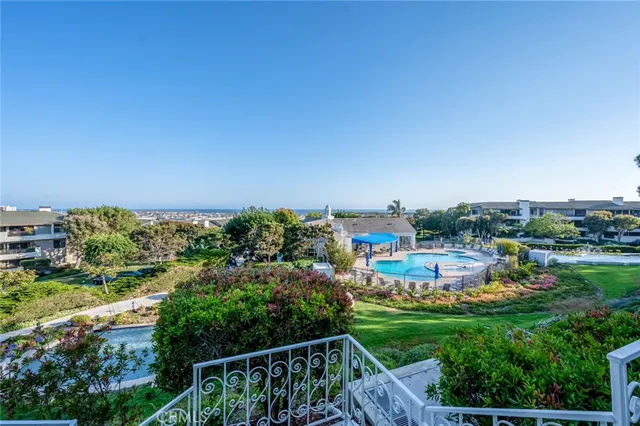 $749,000 | 100 Scholz Plaza, Unit 205, Newport Beach, CA 92663