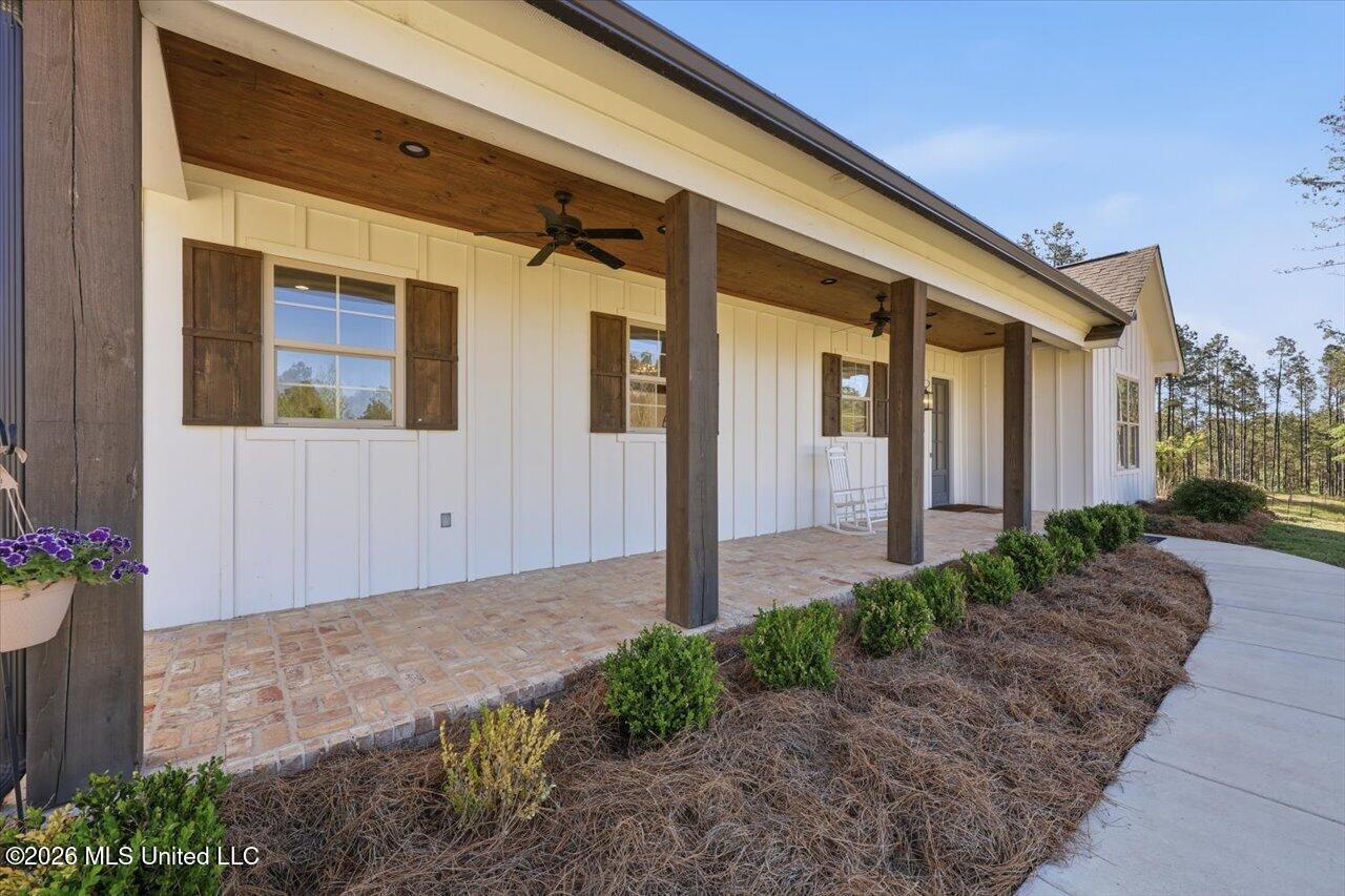 333 Beaverdam Road Camden, MS 39045 - Photo 17 of 93 19-333 Beaverdam Rd _ Home Tours MS
