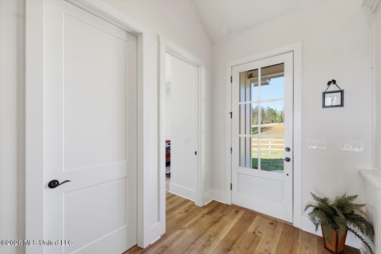 333 Beaverdam Road Camden, MS 39045 - Photo 20 of 93 22-333 Beaverdam Rd _ Home Tours MS