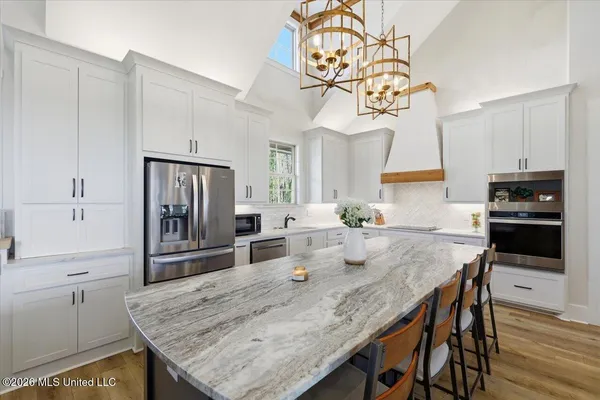 $2,175,000 | 333 Beaverdam Road, Camden, MS 39045