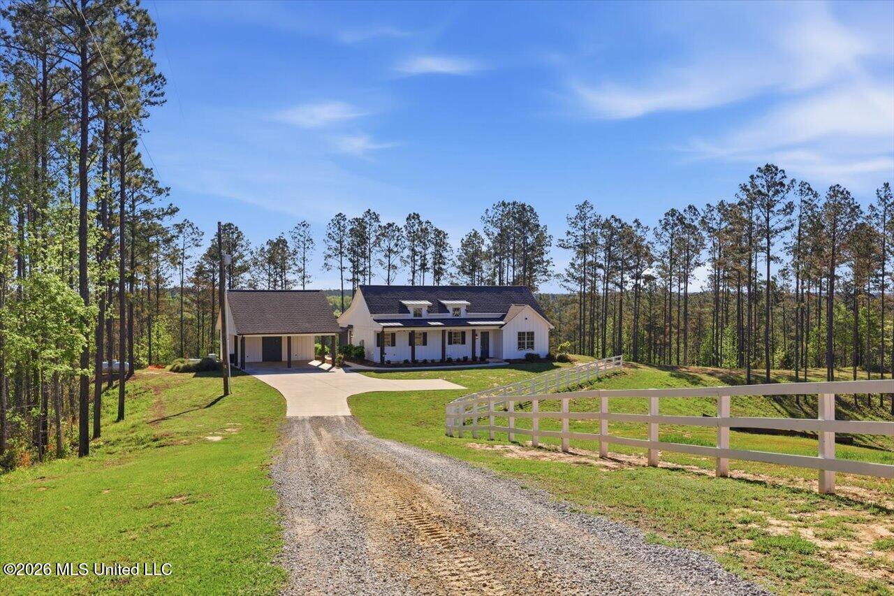 333 Beaverdam Road Camden, MS 39045 - Photo 4 of 93 04-333 Beaverdam Rd _ Home Tours MS