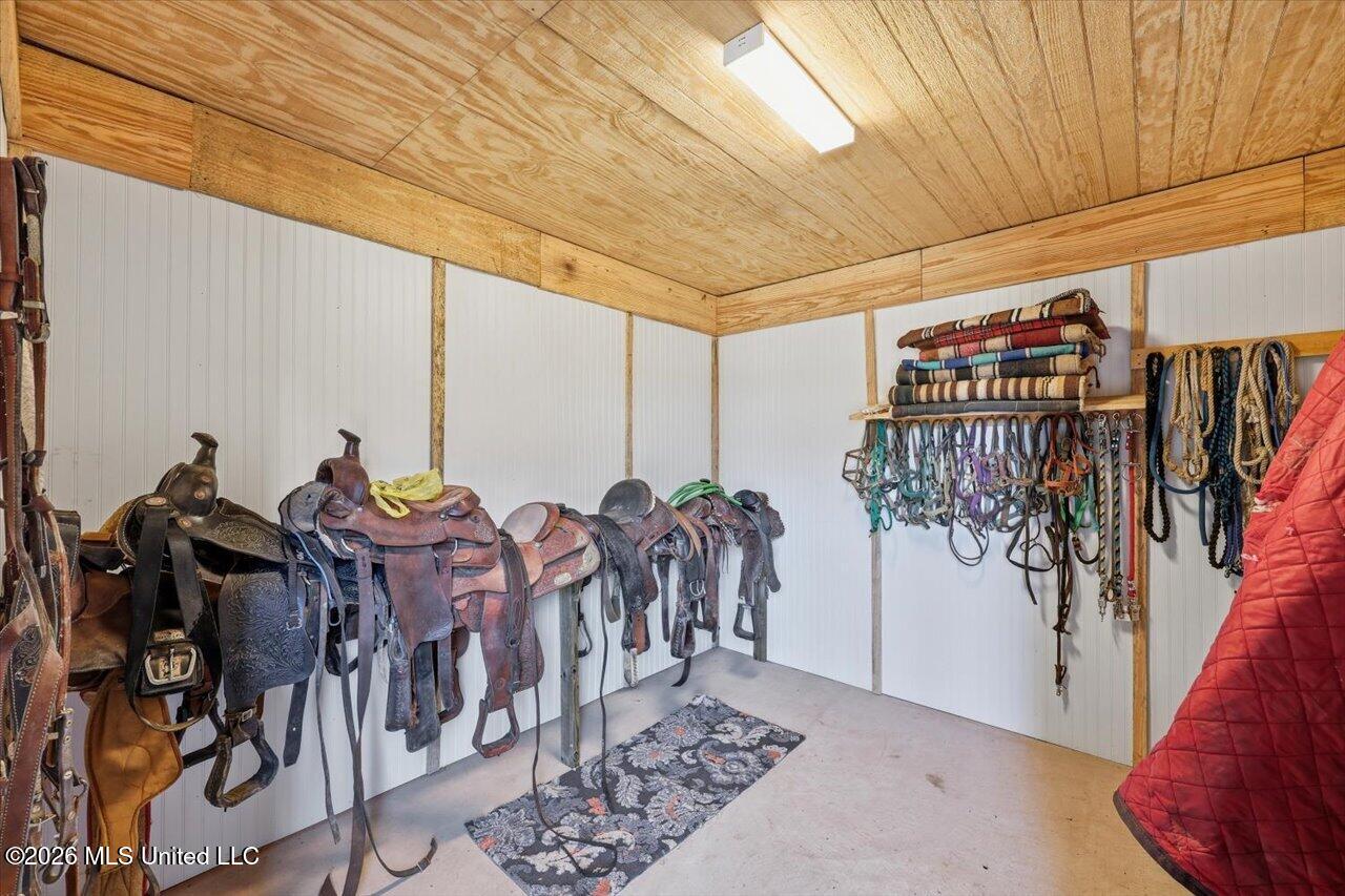 333 Beaverdam Road Camden, MS 39045 - Photo 61 of 93 66-333 Beaverdam Rd _ Home Tours MS