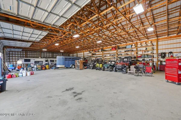 $2,175,000 | 333 Beaverdam Road, Camden, MS 39045