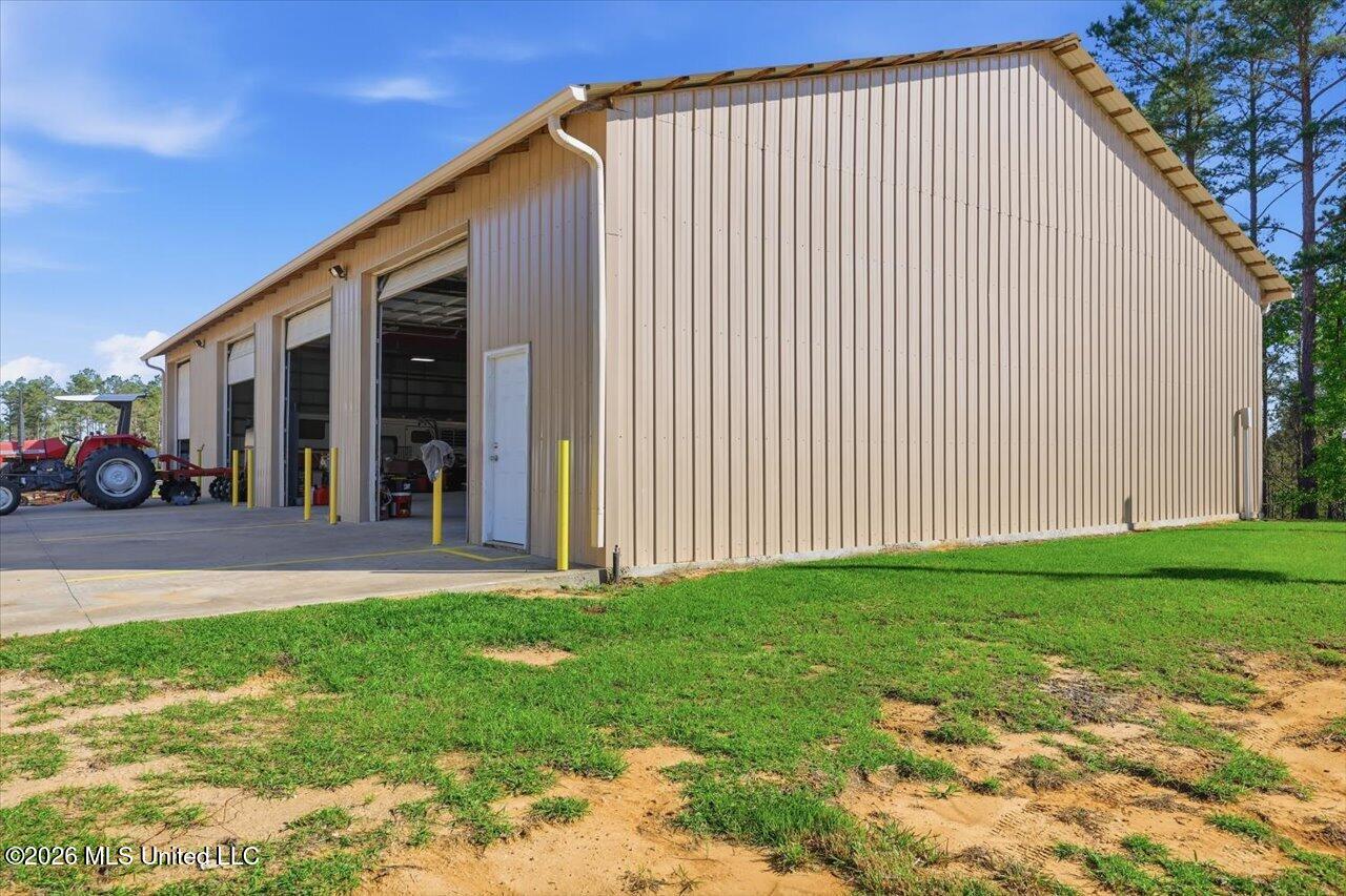 333 Beaverdam Road Camden, MS 39045 - Photo 71 of 93 75-333 Beaverdam Rd _ Home Tours MS