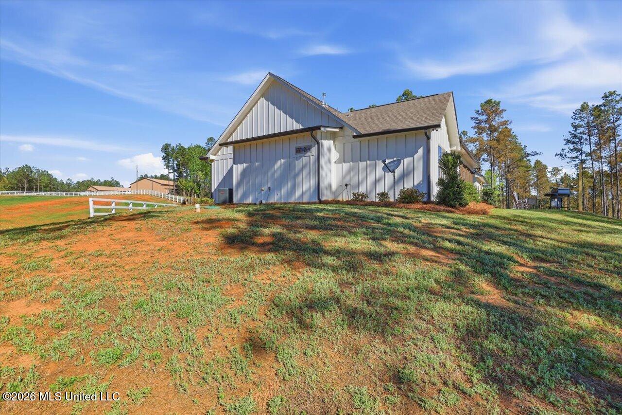 333 Beaverdam Road Camden, MS 39045 - Photo 8 of 93 10-333 Beaverdam Rd _ Home Tours MS