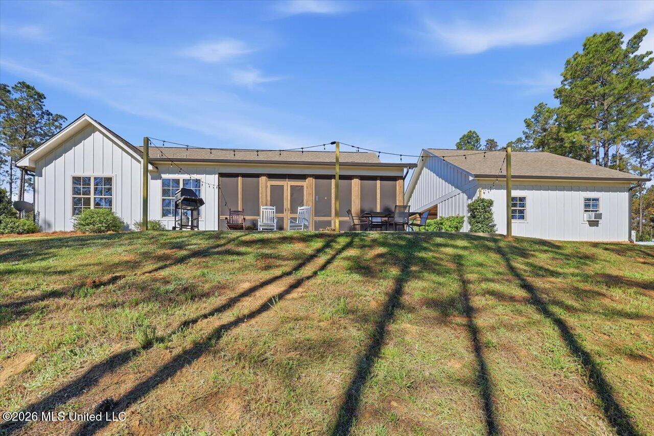333 Beaverdam Road Camden, MS 39045 - Photo 10 of 93 12-333 Beaverdam Rd _ Home Tours MS