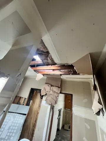 $90,000 | 3827 West Fillmore Street, Chicago, IL 60624