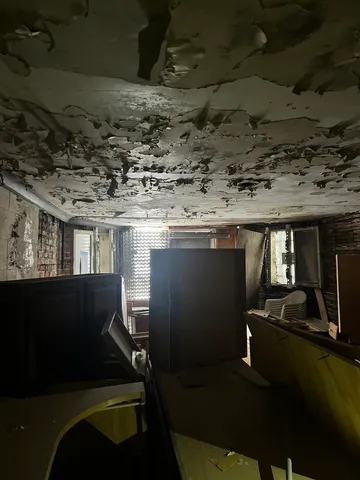 $90,000 | 3827 West Fillmore Street, Chicago, IL 60624