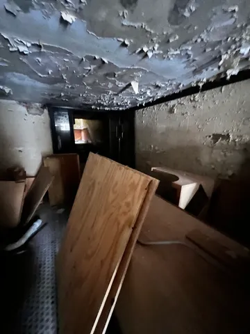 $90,000 | 3827 West Fillmore Street, Chicago, IL 60624