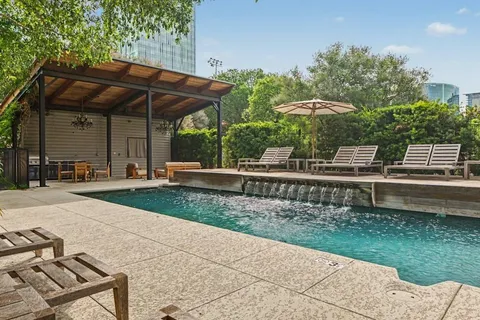 $1,825,000 | 2927 Magnolia Hill Court, Dallas, TX 75201