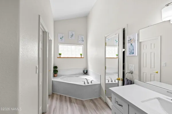 $1,375,000 | 2201 North Bristlecone Drive, Flagstaff, AZ 86004