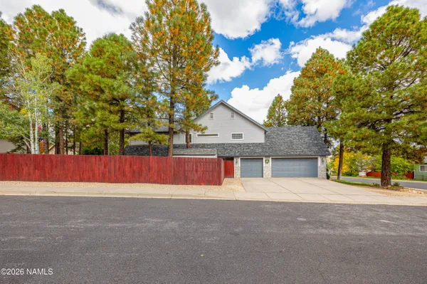 $1,375,000 | 2201 North Bristlecone Drive, Flagstaff, AZ 86004