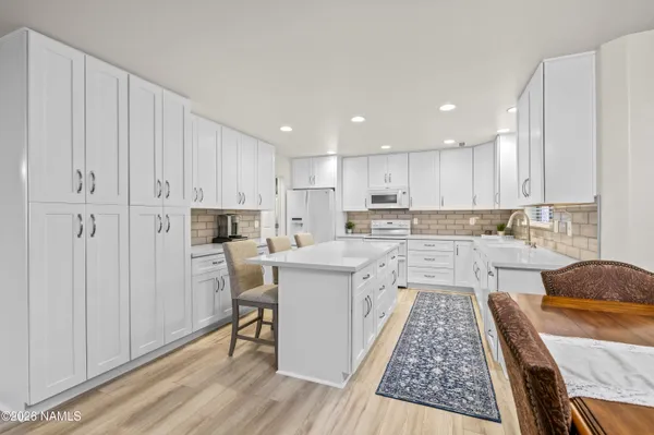 $1,375,000 | 2201 North Bristlecone Drive, Flagstaff, AZ 86004