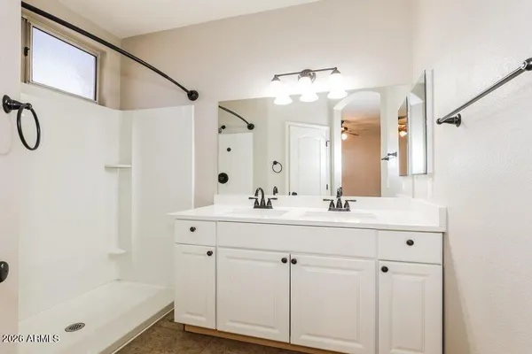 $1,995 | 3677 North 141st Drive, Goodyear, AZ 85395