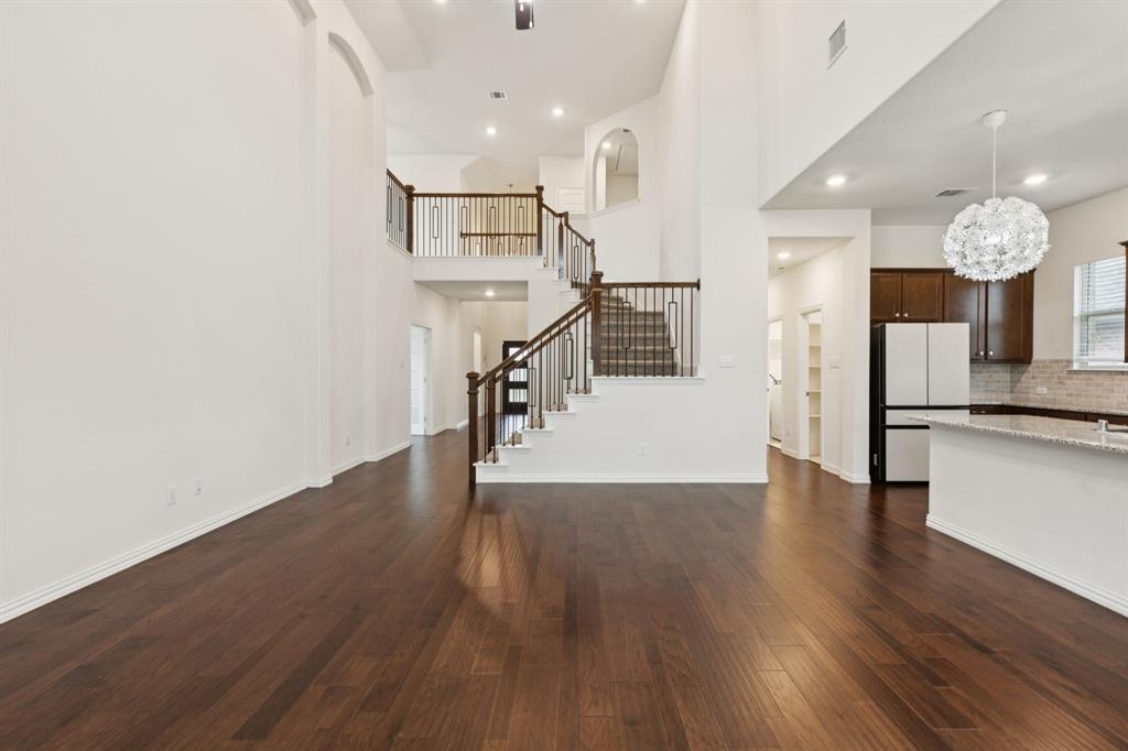 3913 Forged Way McKinney, TX 75071 - Photo 7 of 40 Gallery Image 7