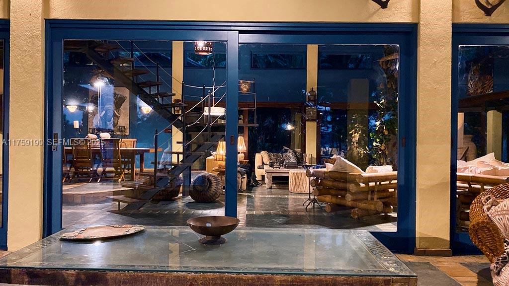 Praia Do Flamengo Saco Da Ribeira undefined, SP 0 - Photo 27 of 33 a view of a living room with entryway and living room