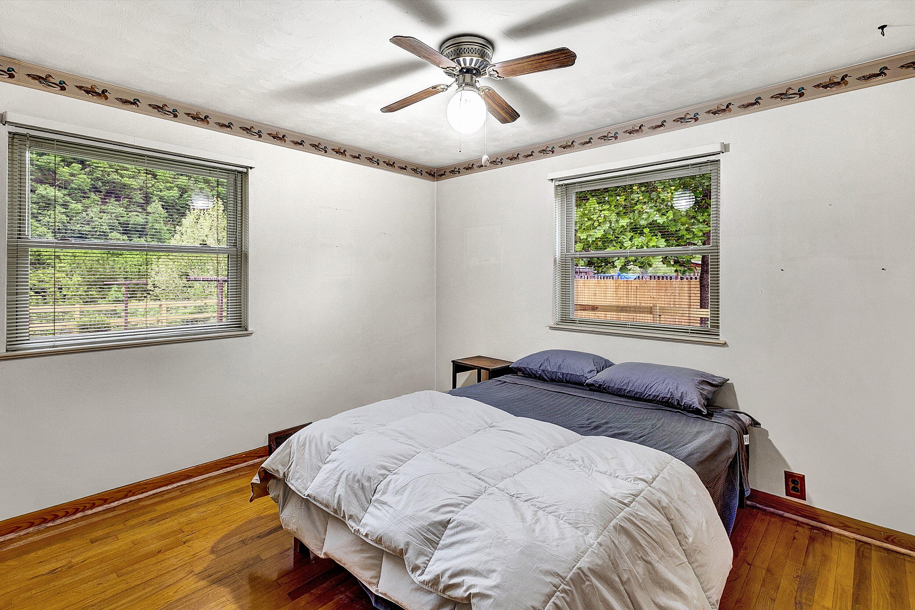 2015 Evergreen Road Covington, VA 24426 - Photo 18 of 46 a bedroom with a bed and a window