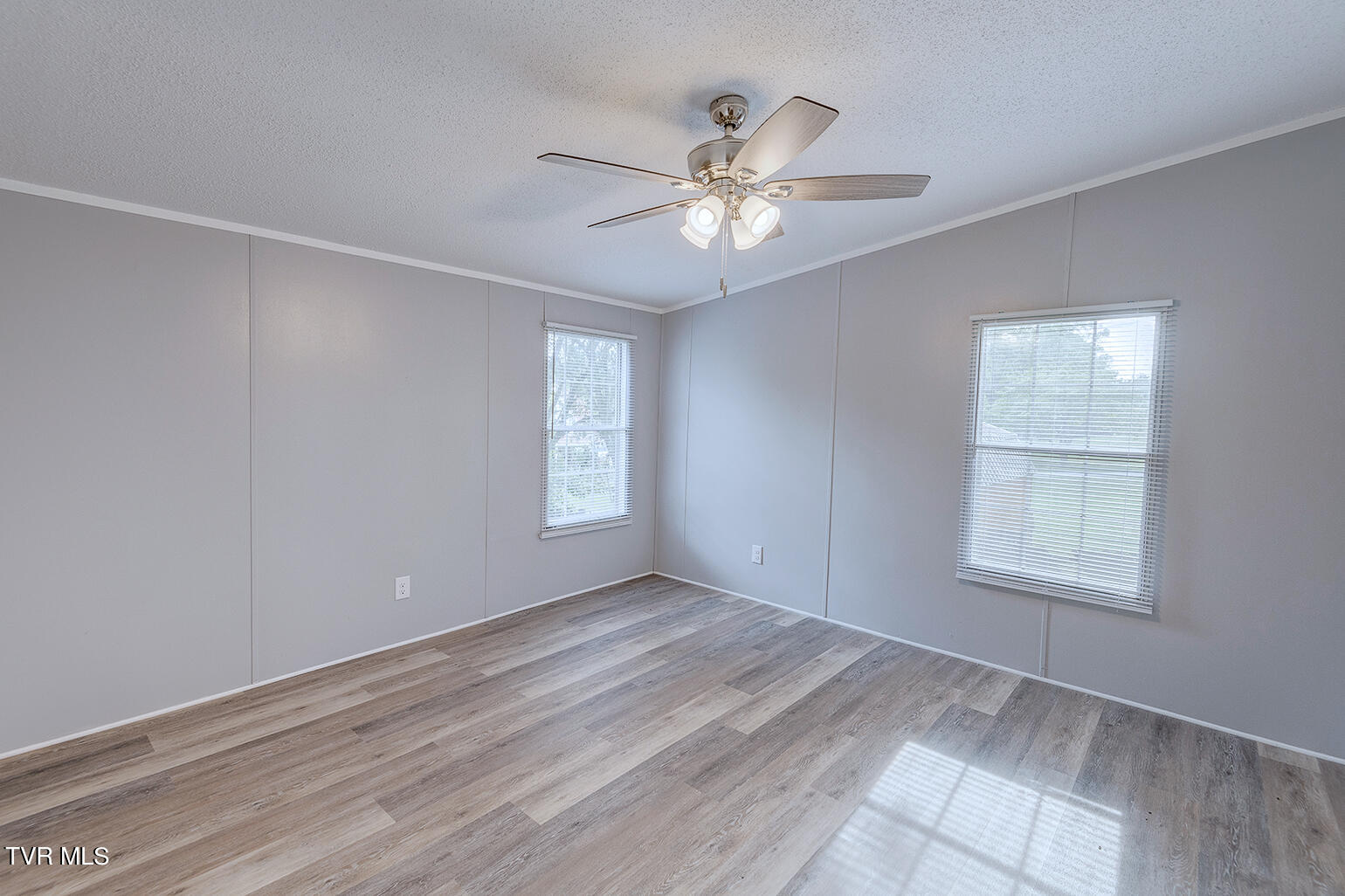 85 3rd Street Midway, TN 37809 - Photo 8 of 28 Shannon-H-35-3rd-Street-Midway-Interior-