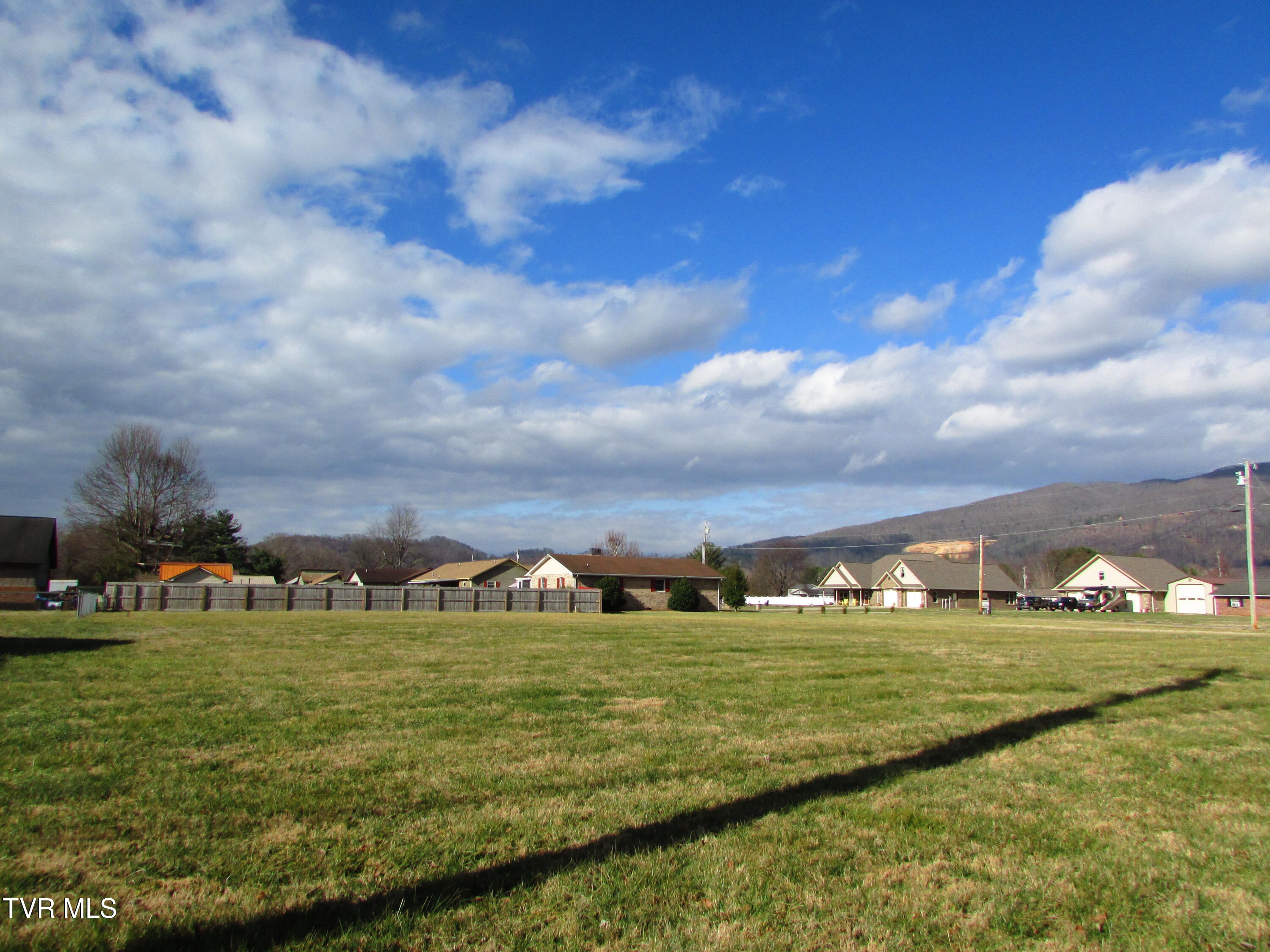 Tbd East El Bowers Road Elizabethton, TN 37643 - Photo 15 of 16 IMG_3422