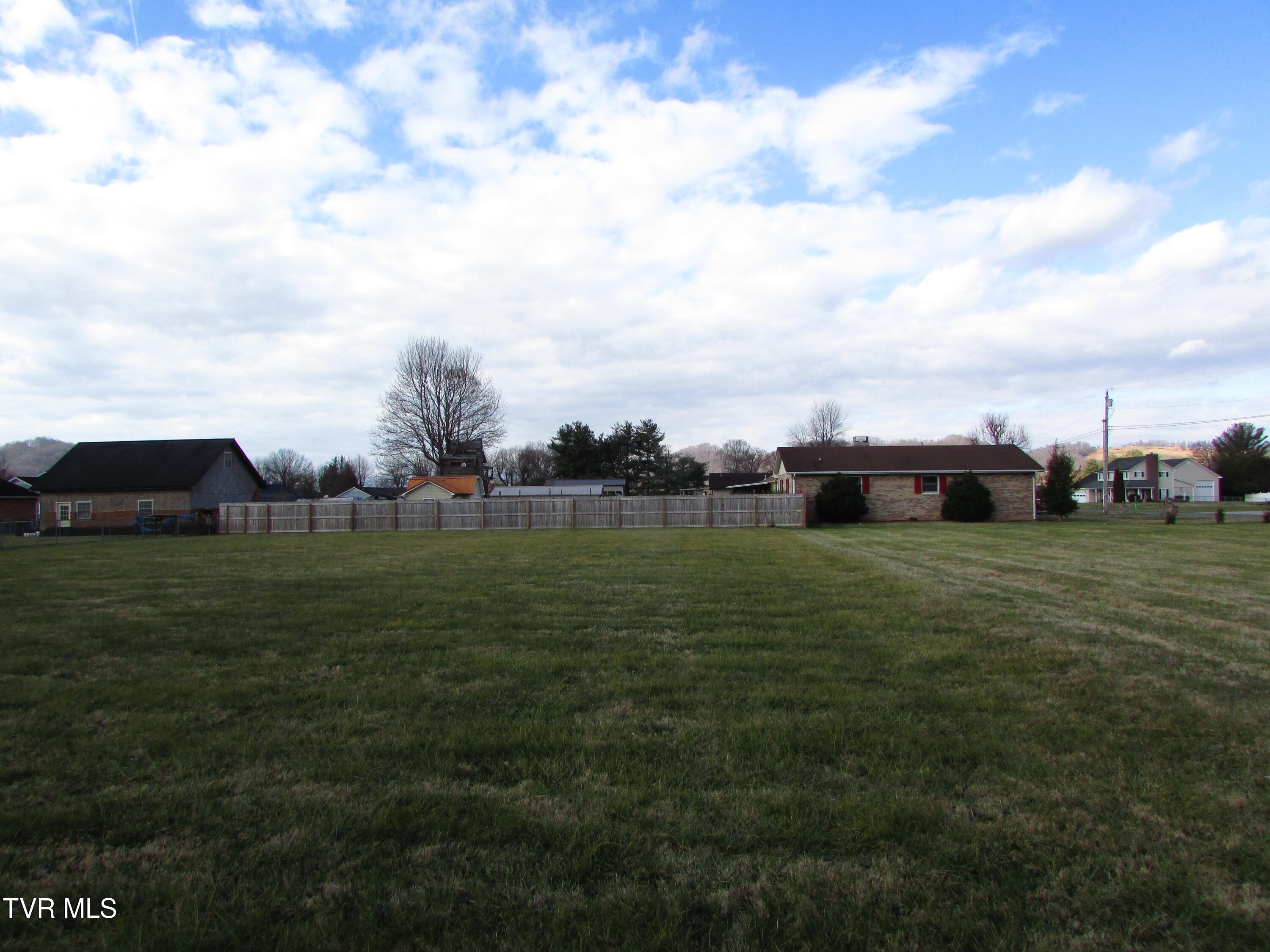 Tbd East El Bowers Road Elizabethton, TN 37643 - Photo 10 of 16 IMG_3417