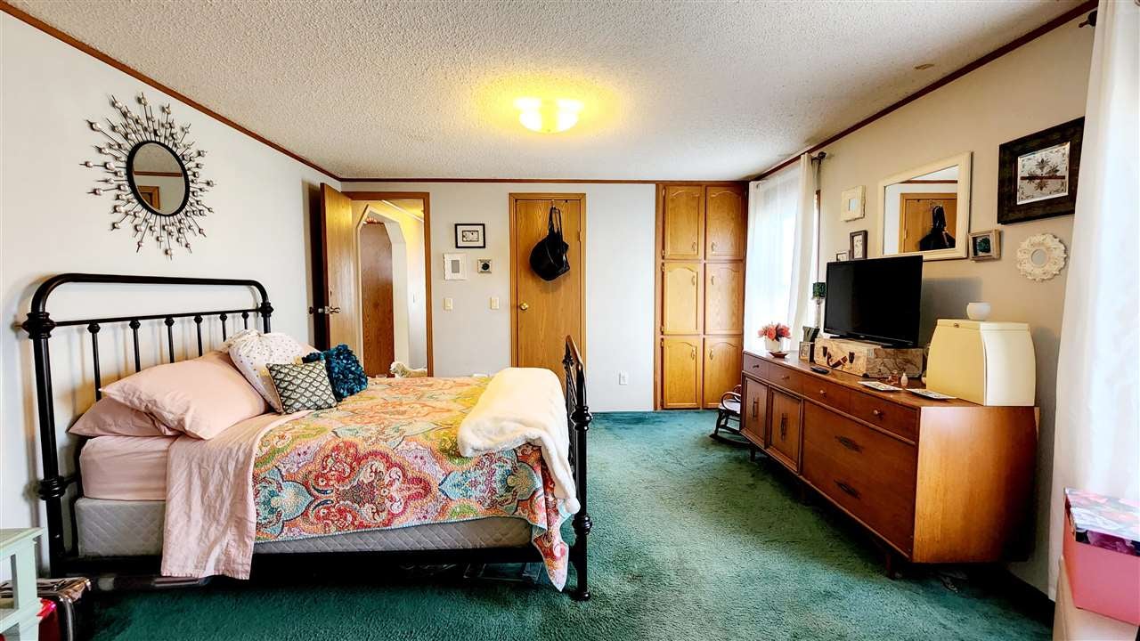 614 Beach View Drive Iowa City, IA 52246 - Photo 12 of 14 Gallery Image 12