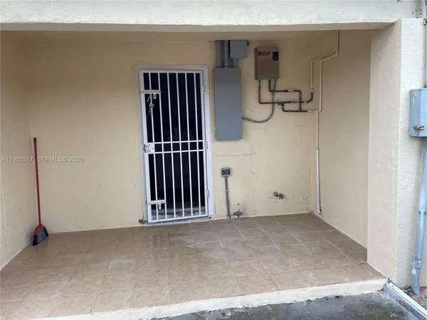 $3,000 | 29939 Southwest 159th Drive, Homestead, FL 33033