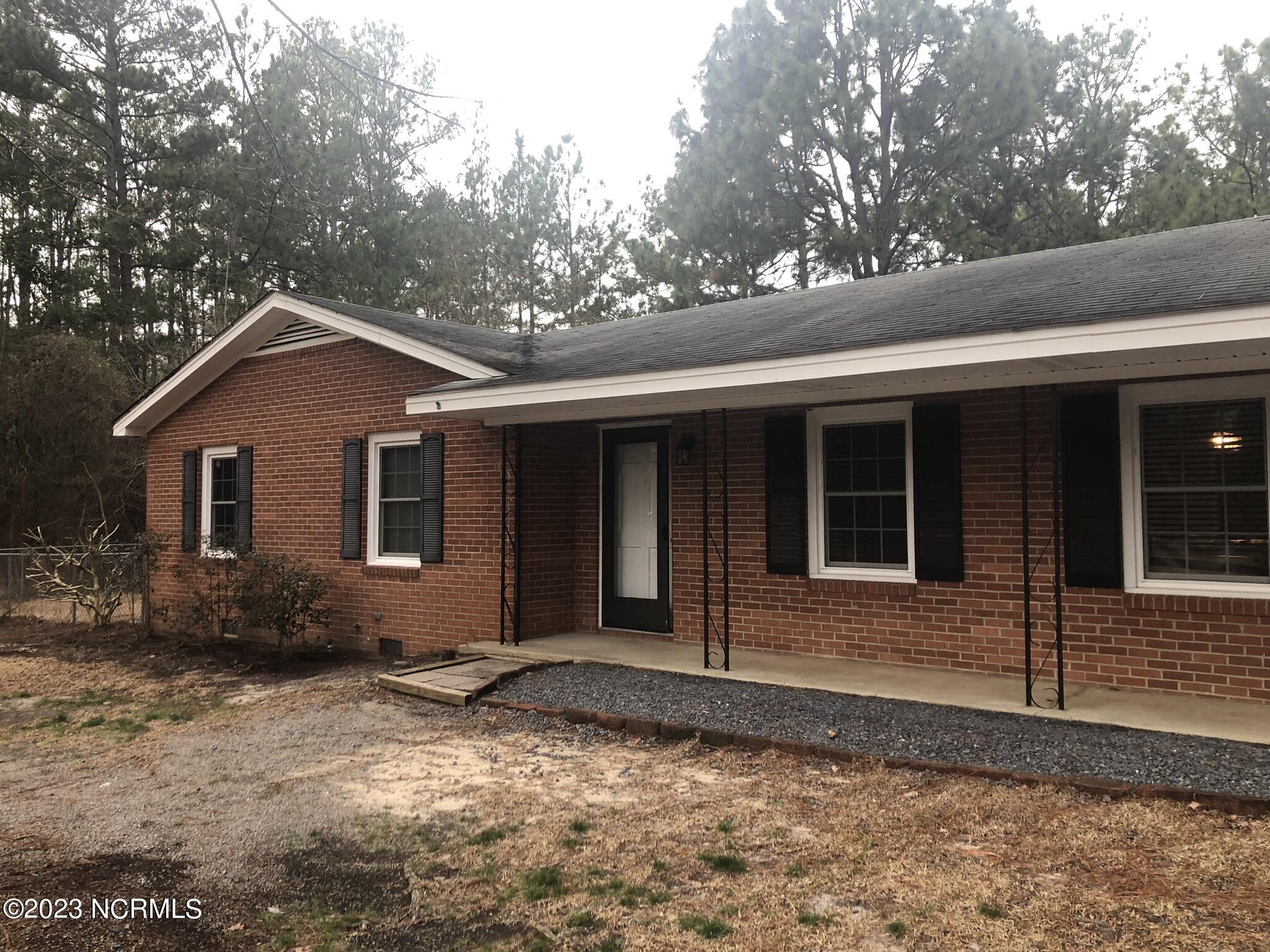 36104 Highway 1 Aberdeen, NC 28315 - Photo 42 of 43 IMG_1548