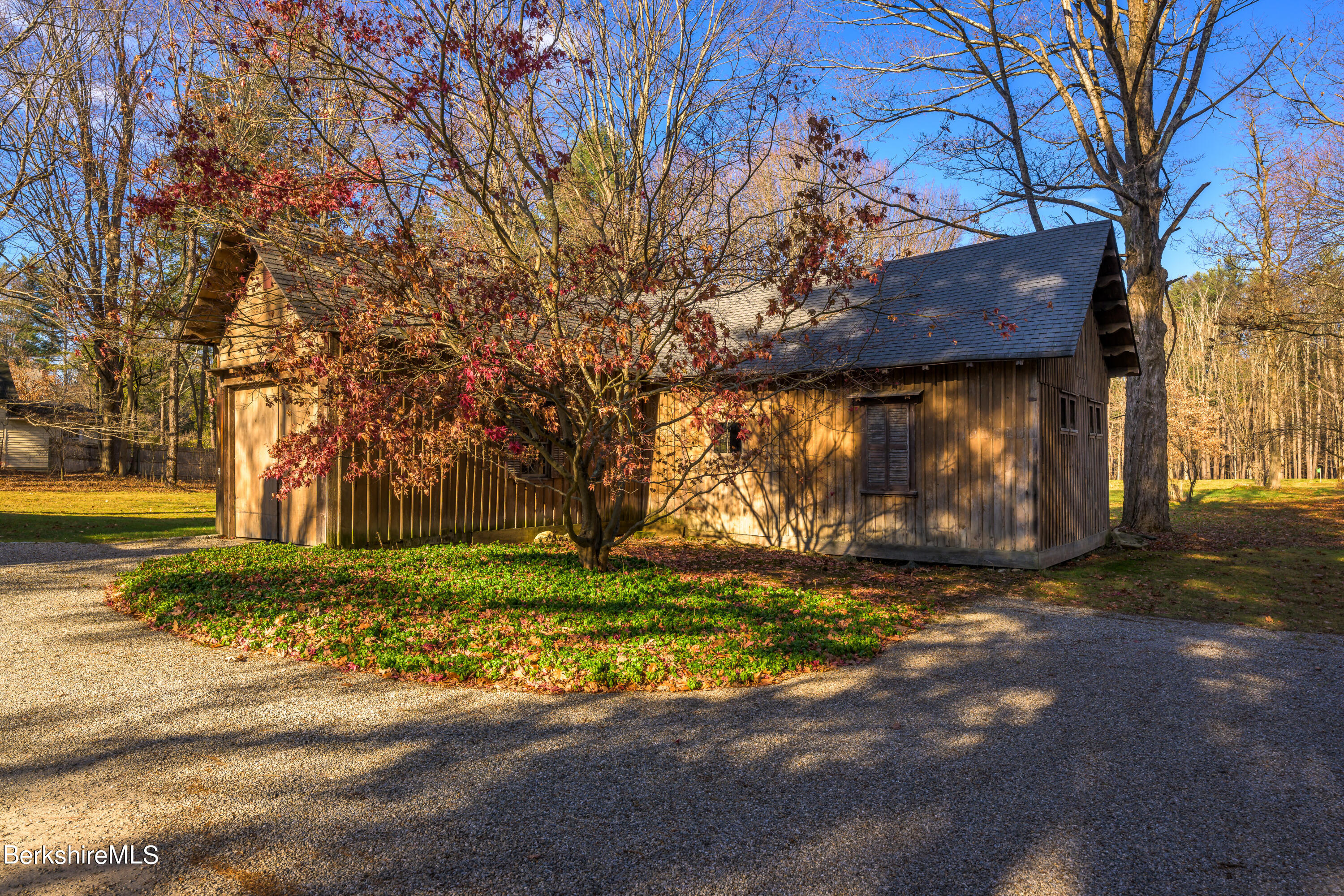 17 Main Street Stockbridge, MA 01262 - Photo 10 of 54 Print - 17 Main St Stockbridge MA 01262-