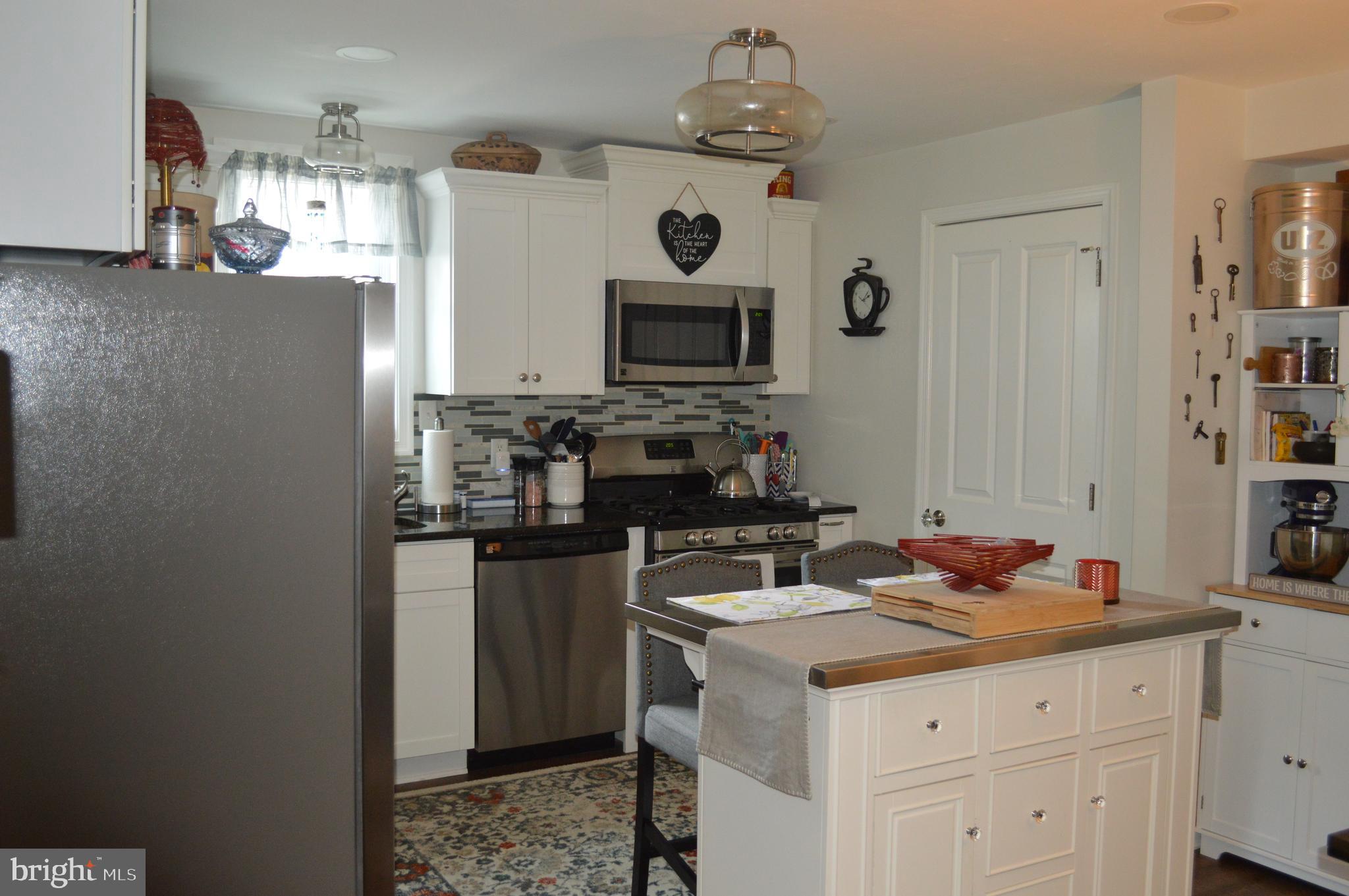 140 East Hanover Street Hanover, PA 17331 - Photo 11 of 42