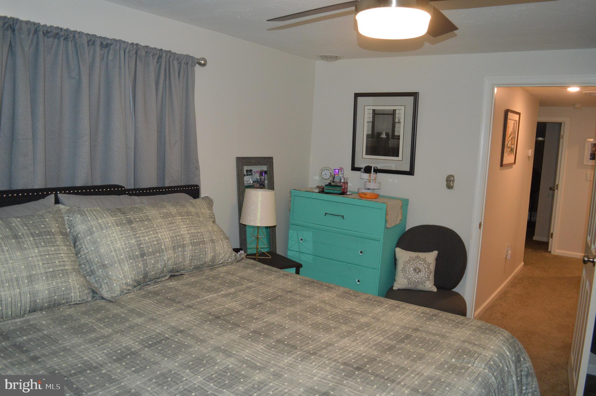 140 East Hanover Street Hanover, PA 17331 - Photo 20 of 42