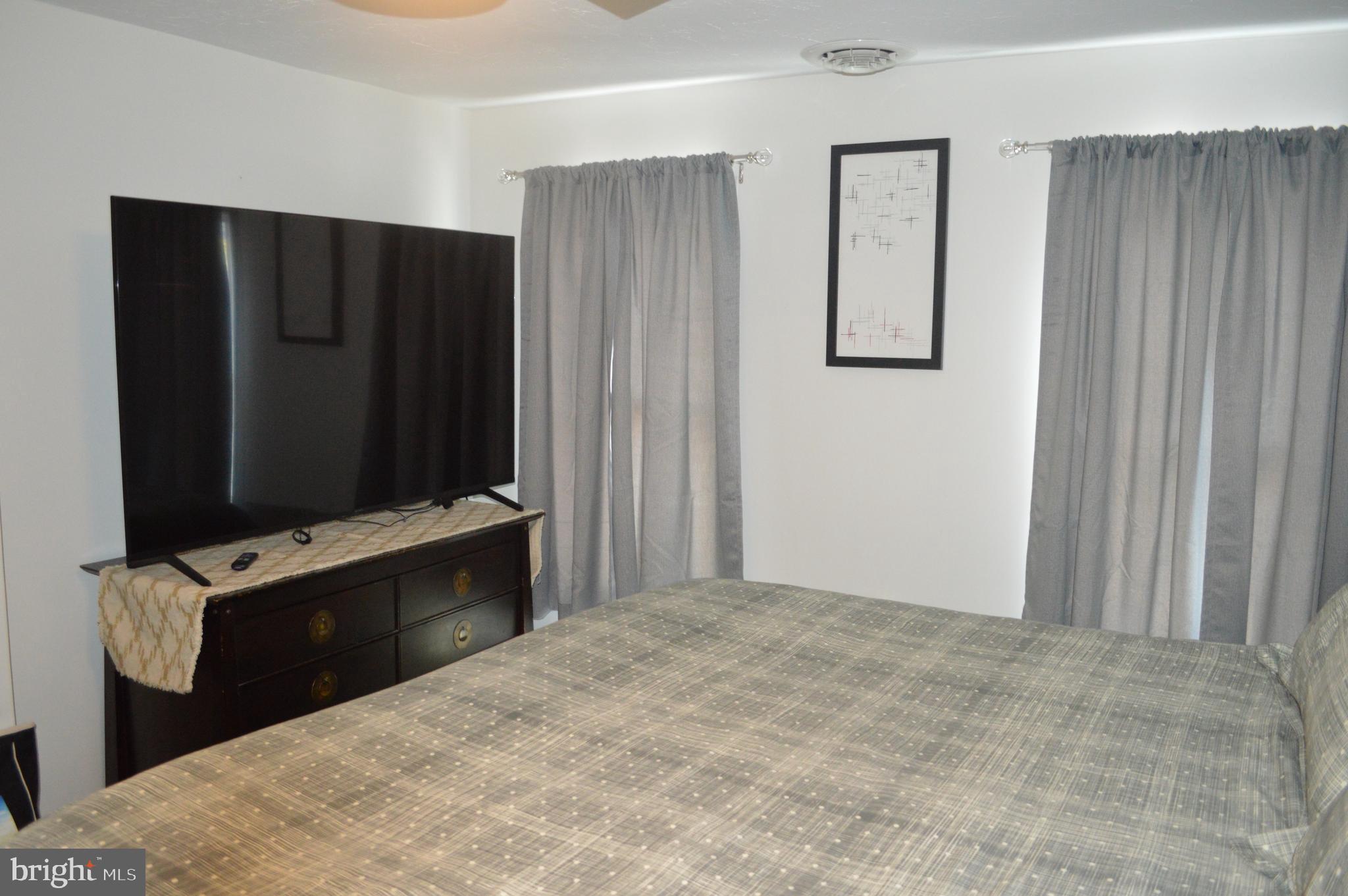 140 East Hanover Street Hanover, PA 17331 - Photo 21 of 42