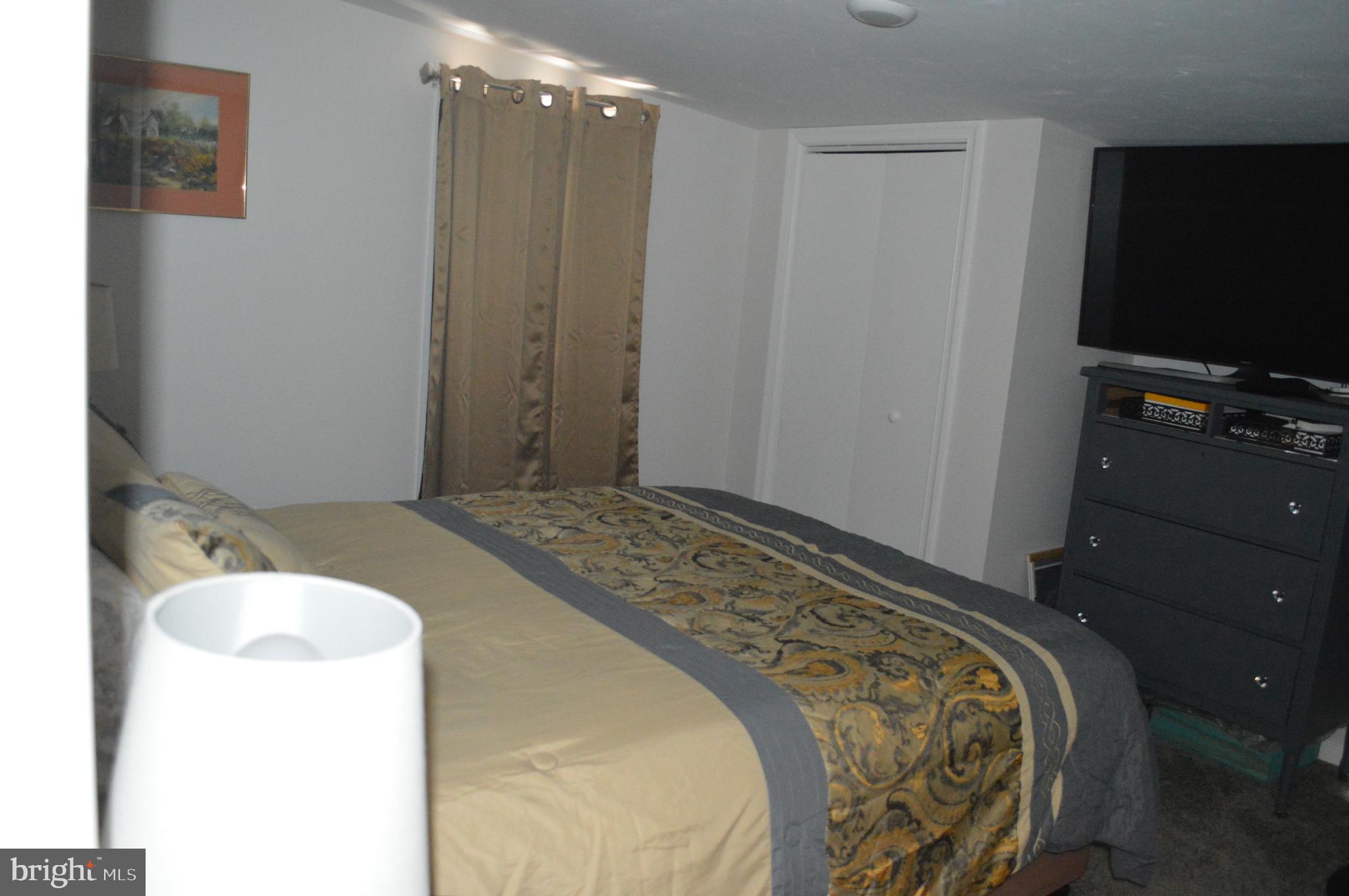 140 East Hanover Street Hanover, PA 17331 - Photo 27 of 42