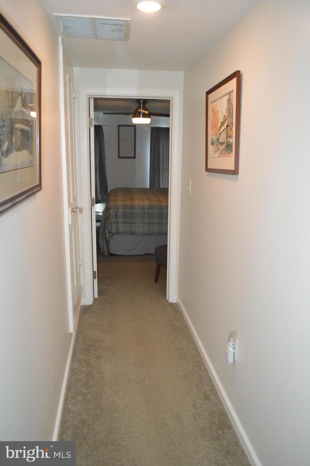 140 East Hanover Street Hanover, PA 17331 - Photo 28 of 42