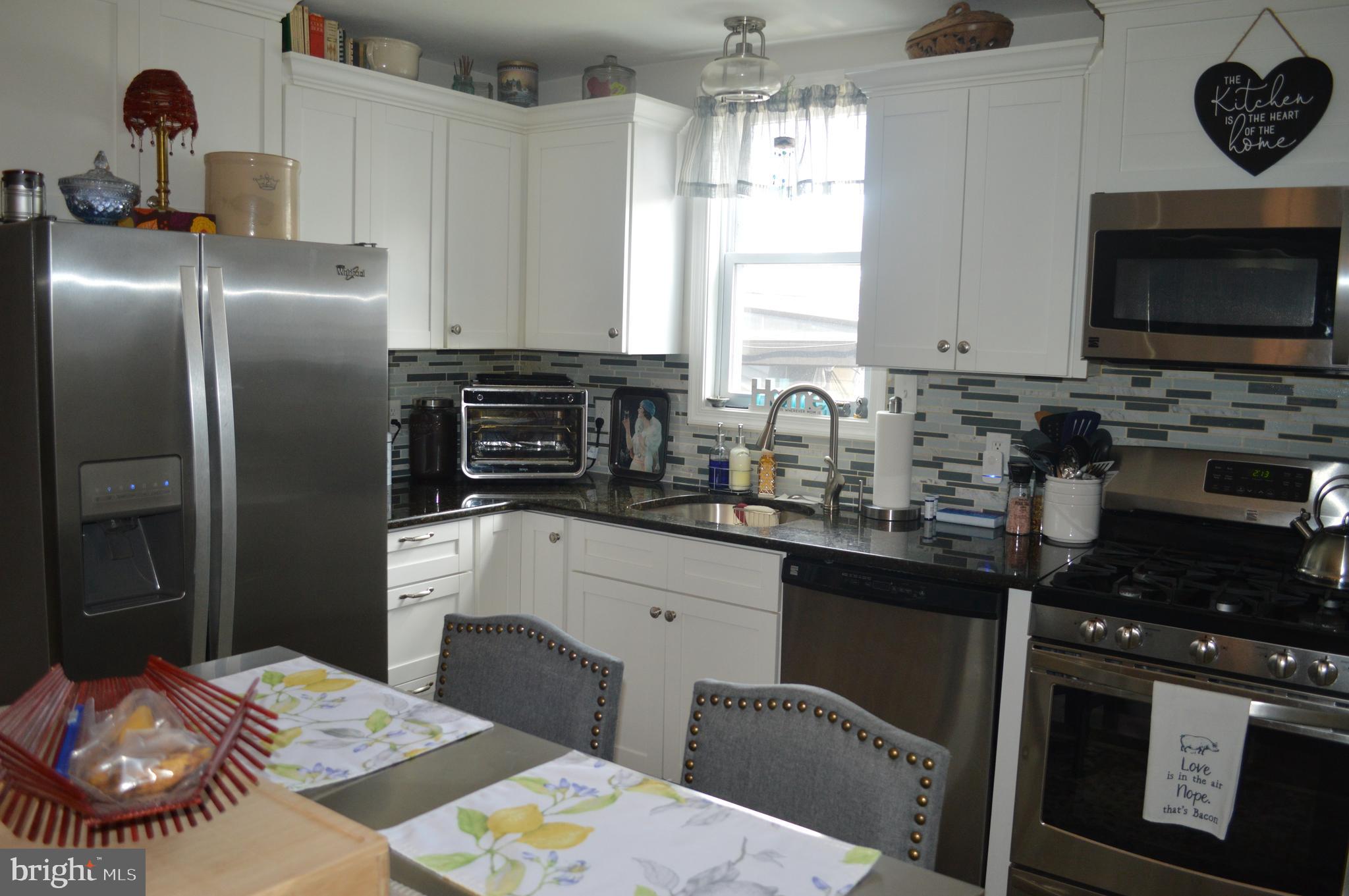 140 East Hanover Street Hanover, PA 17331 - Photo 10 of 42