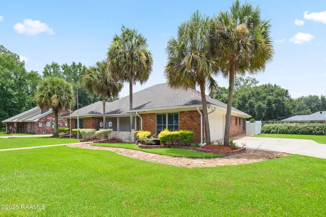 $439,000 | 1127 North Monte Blanc Drive, Abbeville, LA 70510