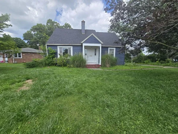$223,738 | 236 South Quentin Road, Newark, OH 43055