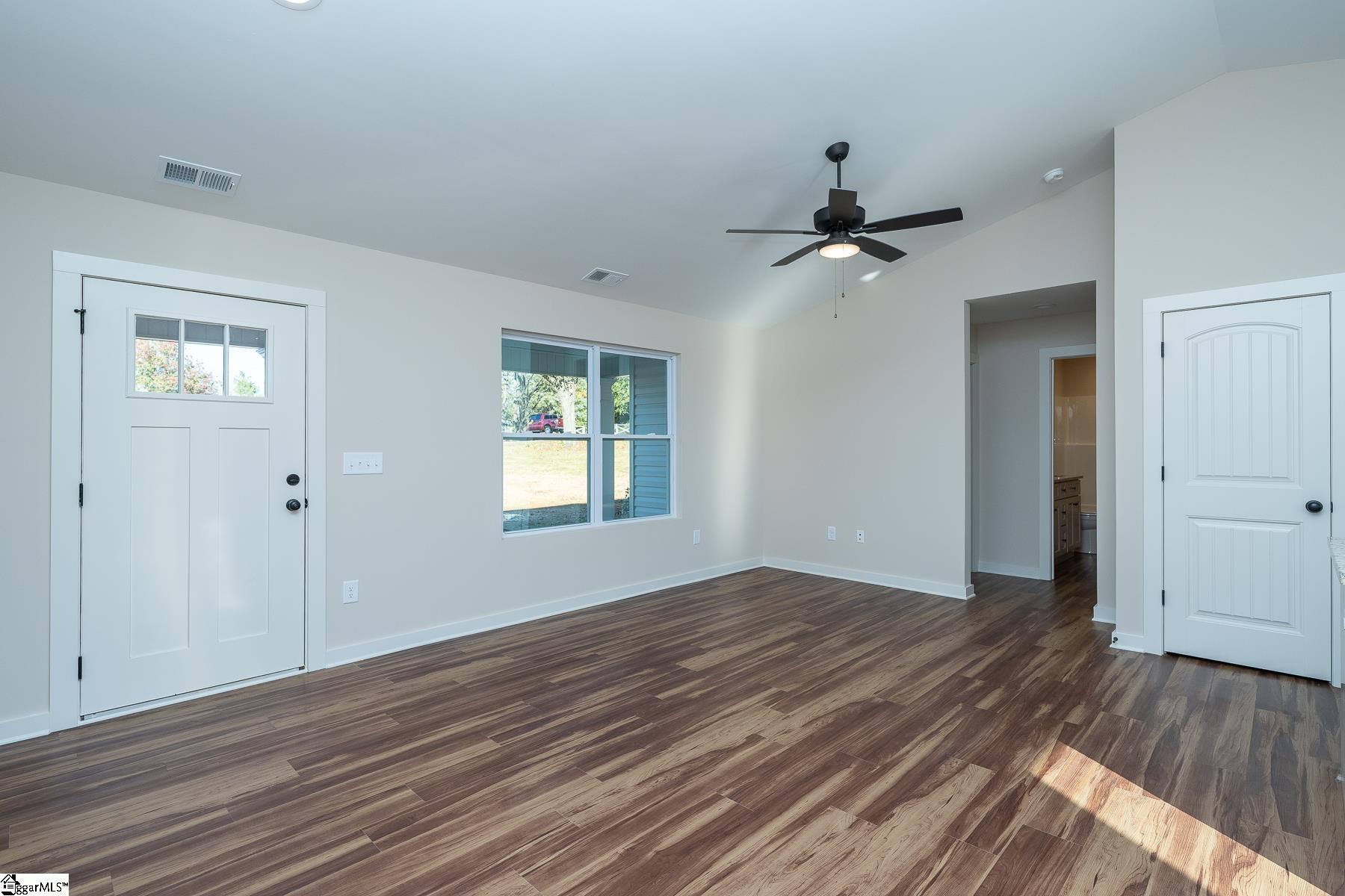 25 Simpson Creek Road Laurens, SC 29360 - Photo 14 of 28 Gallery Image 14