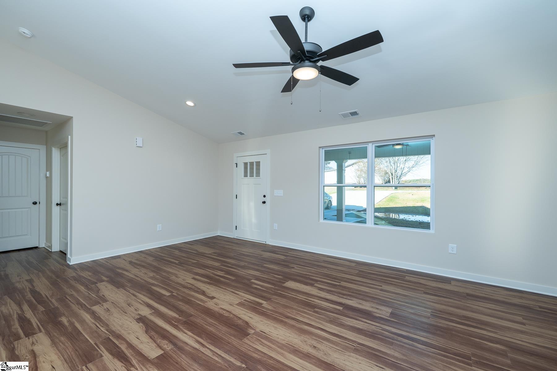 25 Simpson Creek Road Laurens, SC 29360 - Photo 15 of 28 Gallery Image 15