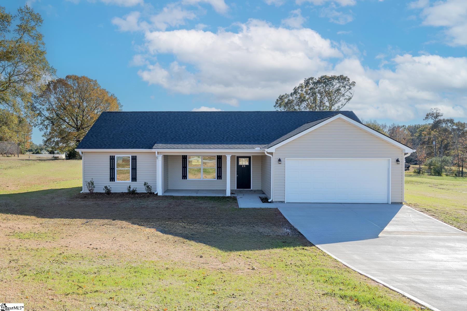 25 Simpson Creek Road Laurens, SC 29360 - Photo 2 of 28